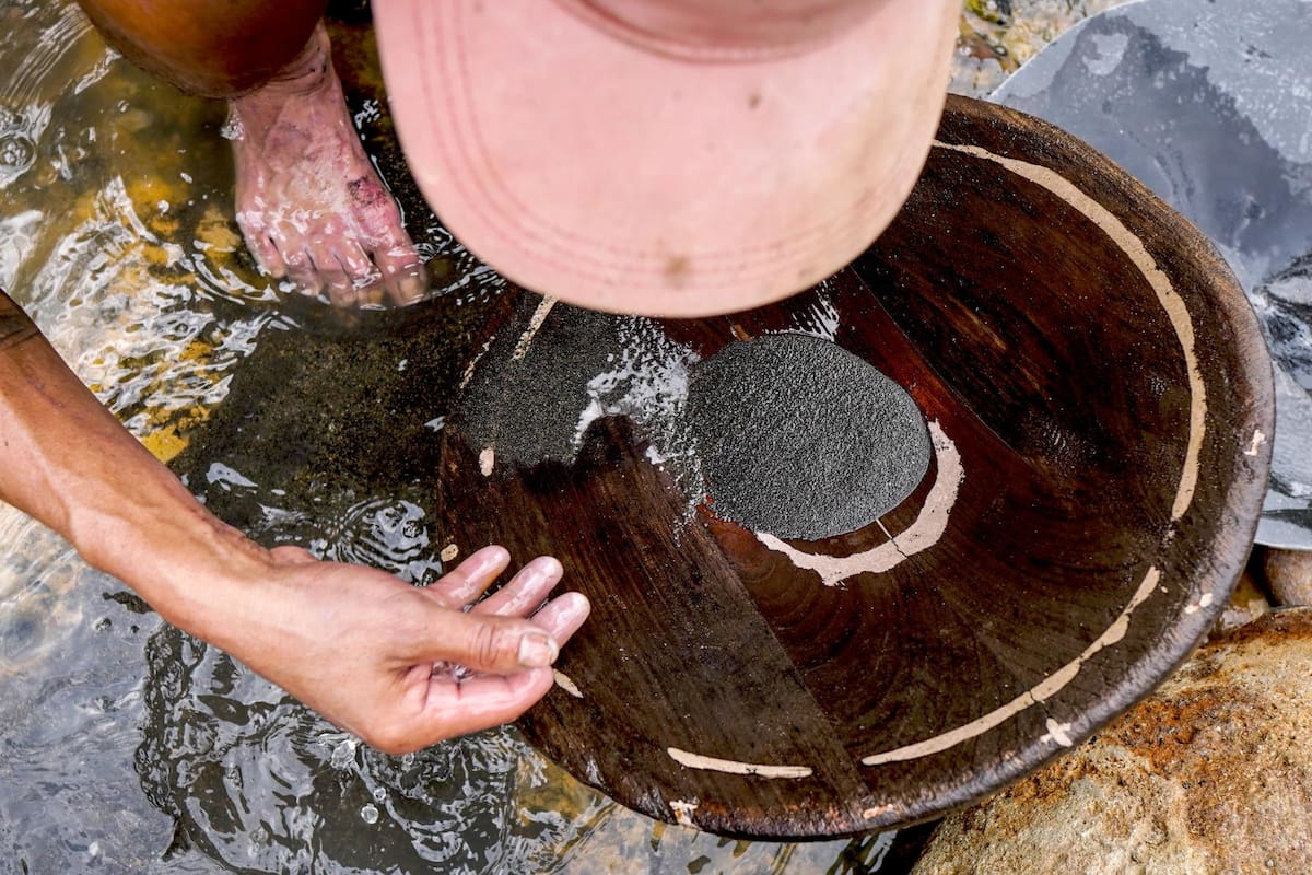 Clan del Golfo explotaba oro dentro de base militar.
Foto: referencia-archivo/VANGUARDIA.