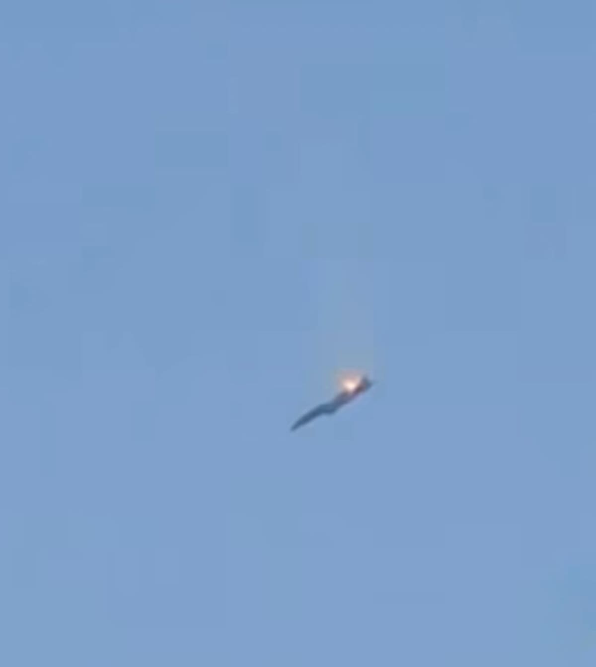 El incidente del F-15 ocurre en un contexto de creciente tensión en el Golfo Pérsico.
Foto tomada de: Pantallazo de video en redes