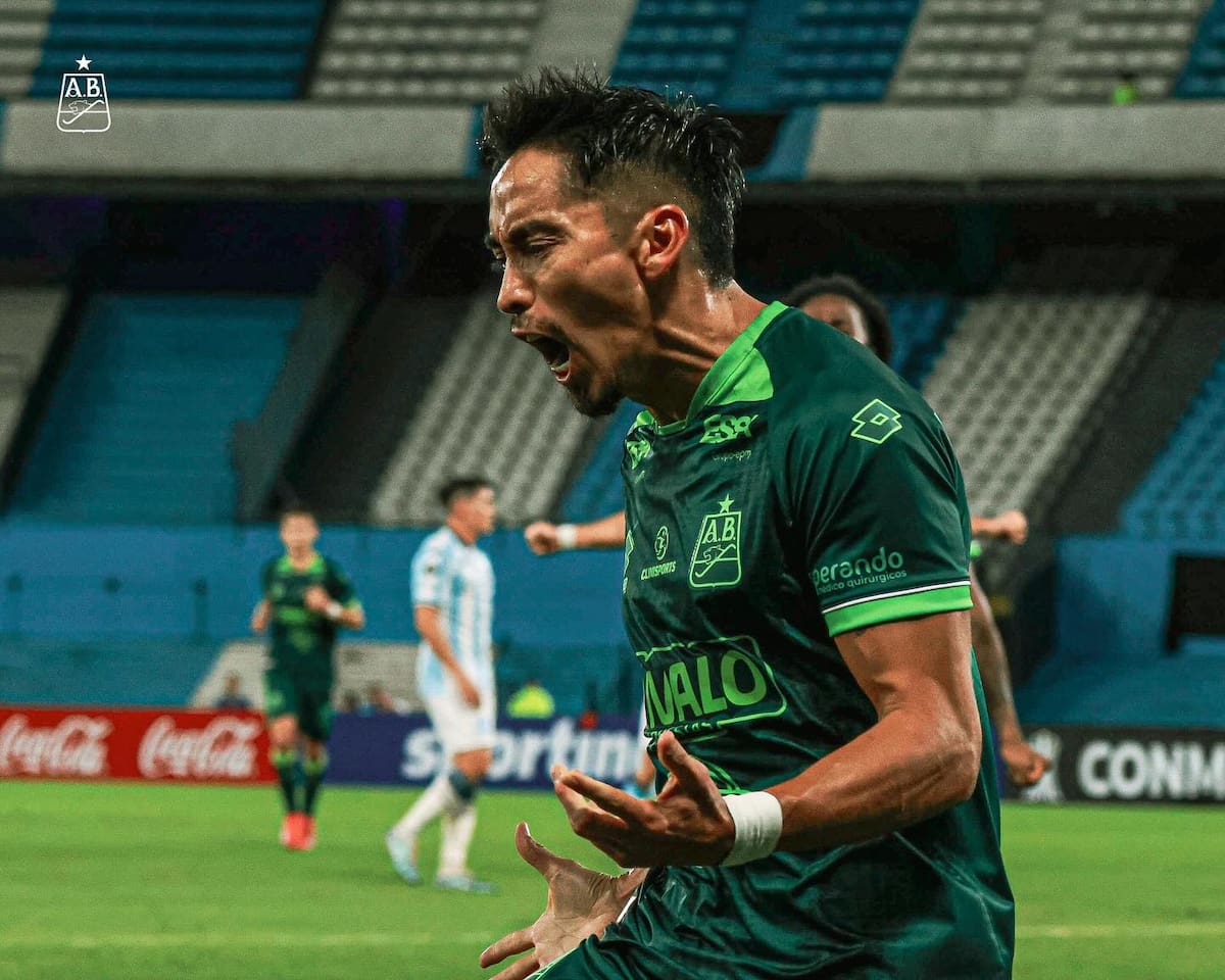 Fabián Sambueza fue autocrítico con la eliminación de Atlético Bucaramanga en la Copa Libertadores: Foto: Atlético Bucaramanga.