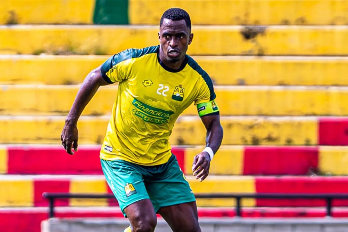 En diálogo con Vanguardia, Fabry Castro nos contó detalles de su carrera, el título con el Atlético Bucaramanga y su regreso a las canchas luego de una grave lesión. Foto: cortesía Atlético Bucaramanga.