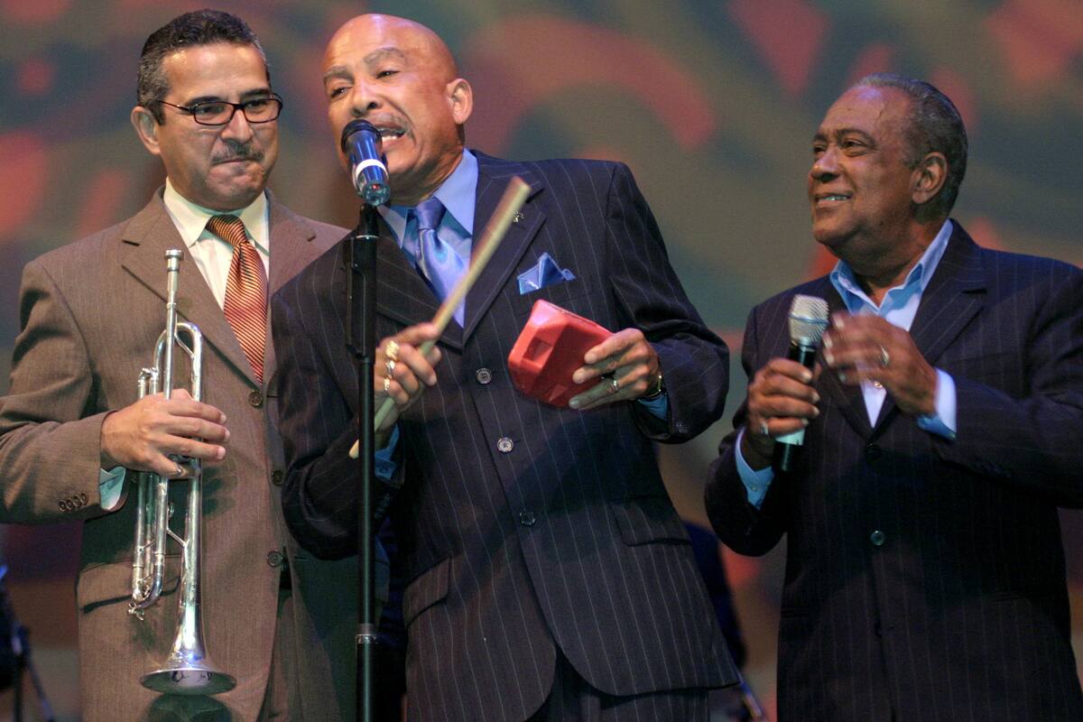 Papo Rosario (c), durante una presentación en marzo de 2007. EFE/Thais Llorca