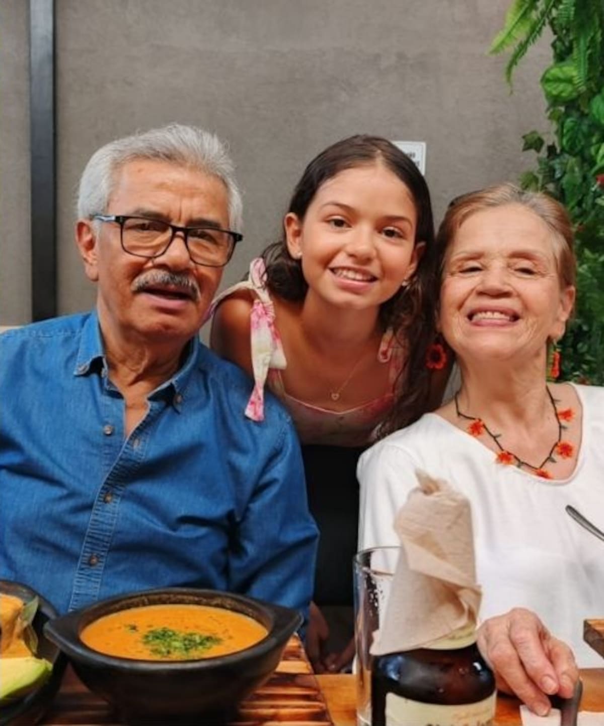 Familia del periodista Carlos Aponte.
Foto: redes sociales.