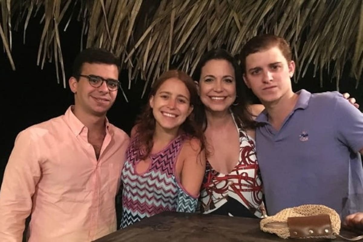 La familia de María Corina Machado: la venezolana que ganó el Premio ...