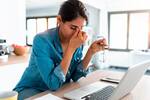 Siete consejos prácticos para combatir y prevenir la fatiga ocular
