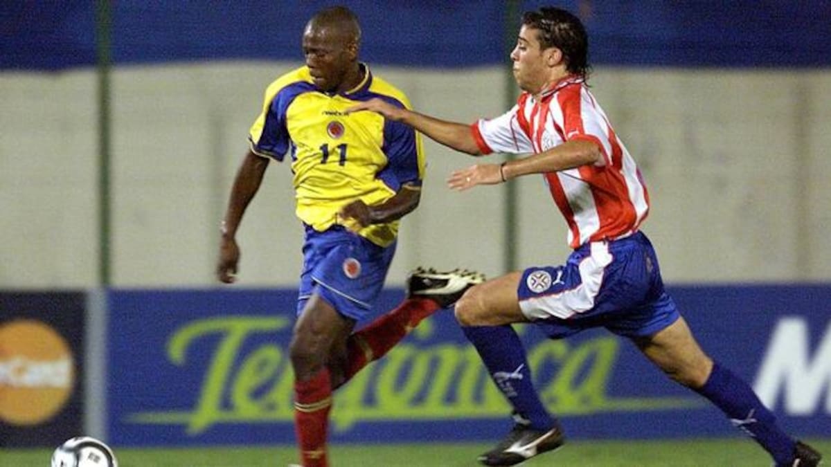 La selección Colombia venció 4-0 a Paraguay, en la última fecha de las Eliminatorias al Mundial de 2002. Foto: Vanderlei Almeida /AFP