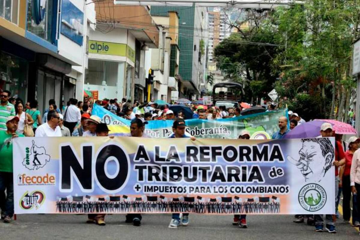 Después de las 2:00 p.m. podría haber complicaciones en la carrera 33. Se programó una protesta en el parque San Pío. (Foto: Archivo / VANGUARDIA)