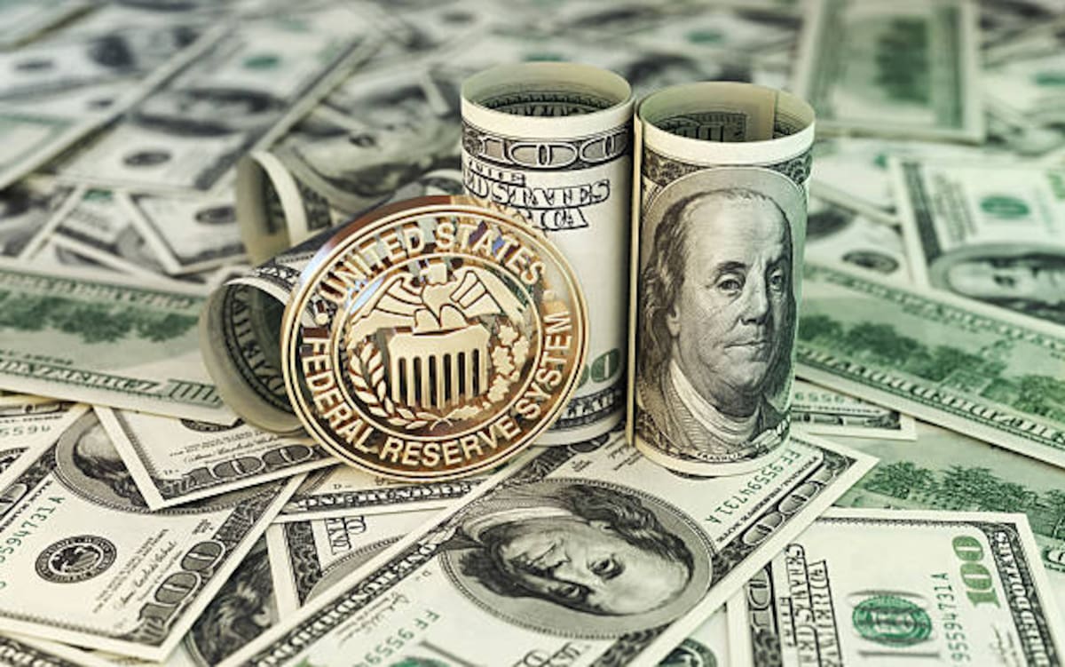 La decisión de la Reserva Federal de Estados Unidos es uno de los factores que incide en el comportamiento del dólar.