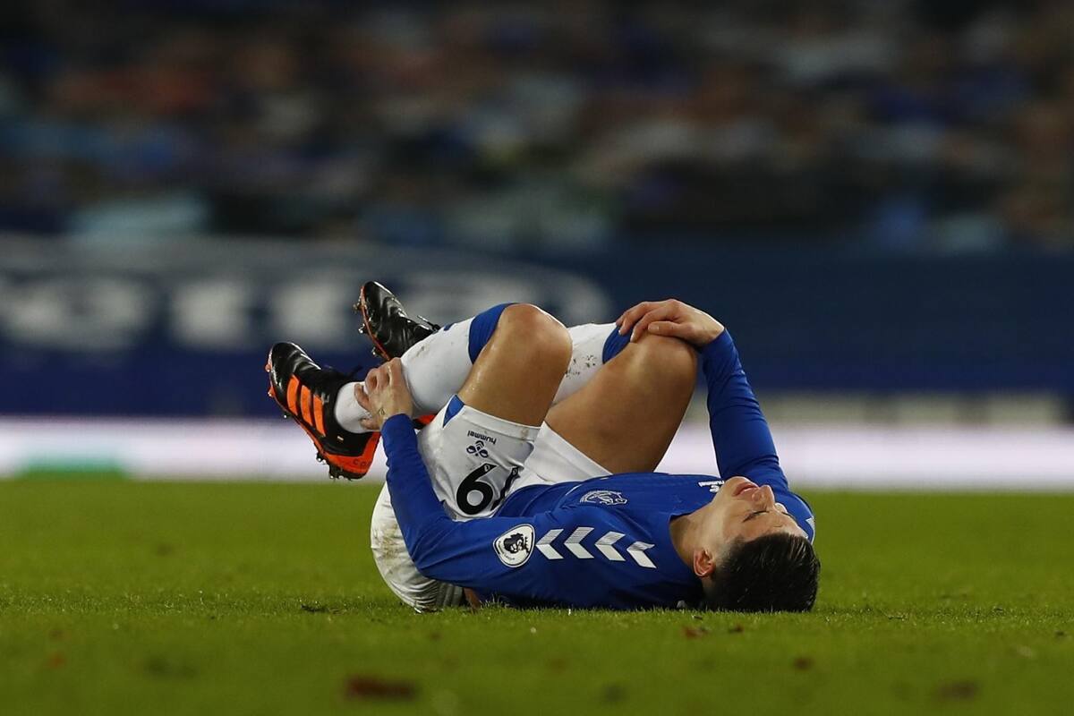 James Rodríguez sufrió nueva lesión en partido que perdió el Everton