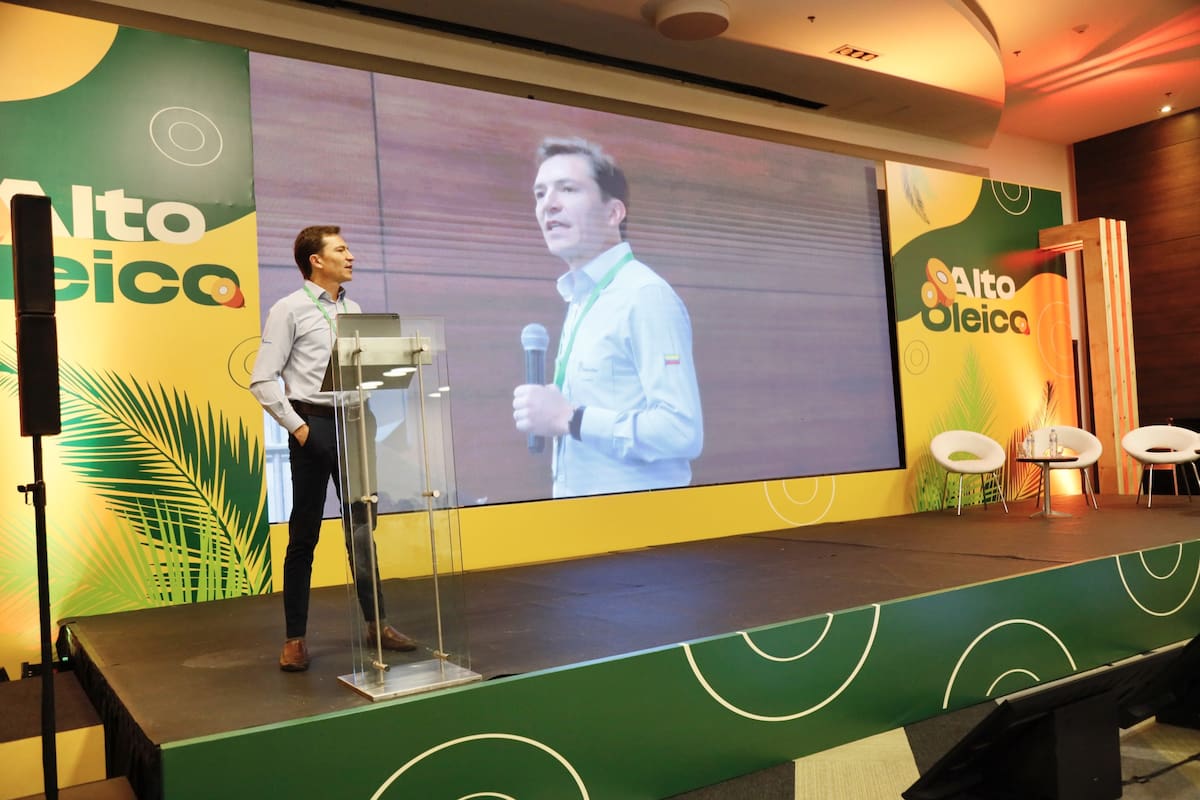 Nicolás Pérez Marulanda, en el marco del cuarto Taller de Aceite Oleico, que se lleva a cabo como preámbulo a la edición No. 52 del Congreso Nacional de Cultivadores de Palma de Aceite, que se realiza en Bucaramanga.