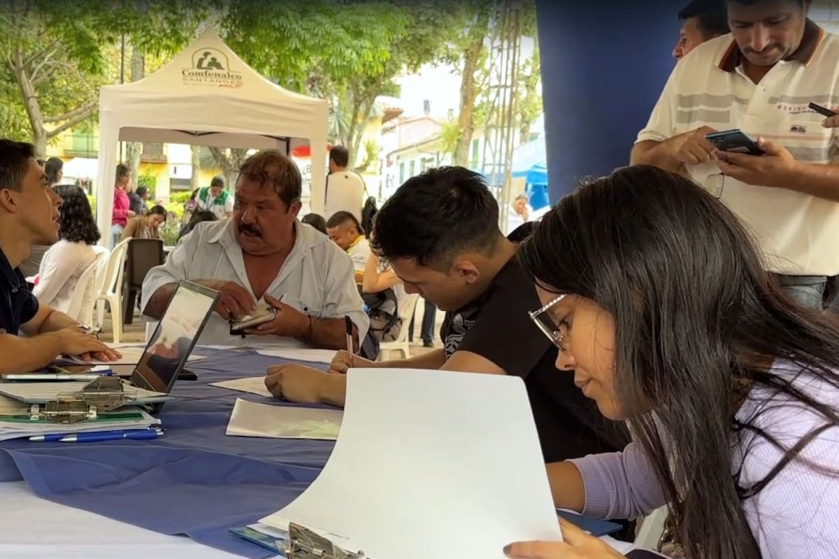 La feria se desarrolló en el parque principal del municipio.