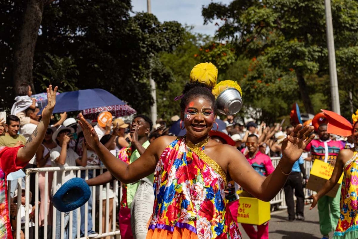 El Combo de las Estrellas, John Alex Castaño, Golpe a Golpe y más artistas encabezarán el desfile que recorrerá la Avenida Regional este 2 de agosto.