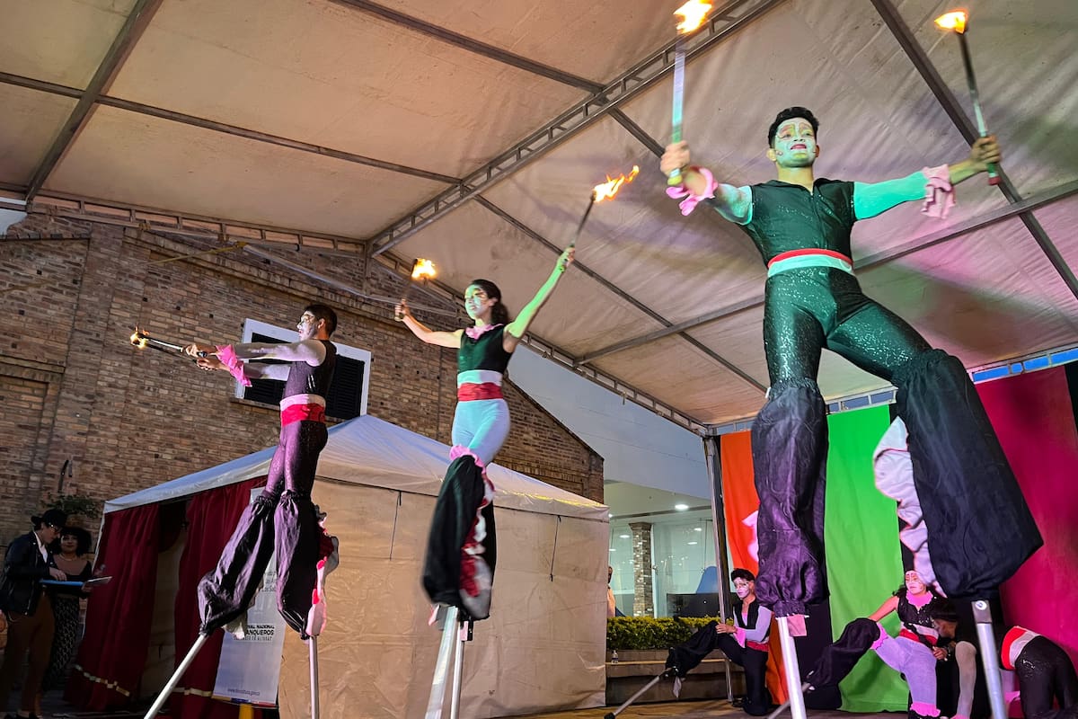 Las presentaciones de los finalistas con sus trajes y puesta en escena serán el sábado en el parque principal.