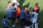 Video: Leandro Paredes protagonizó polémica agresión a jugadores de España tras final del Mundial