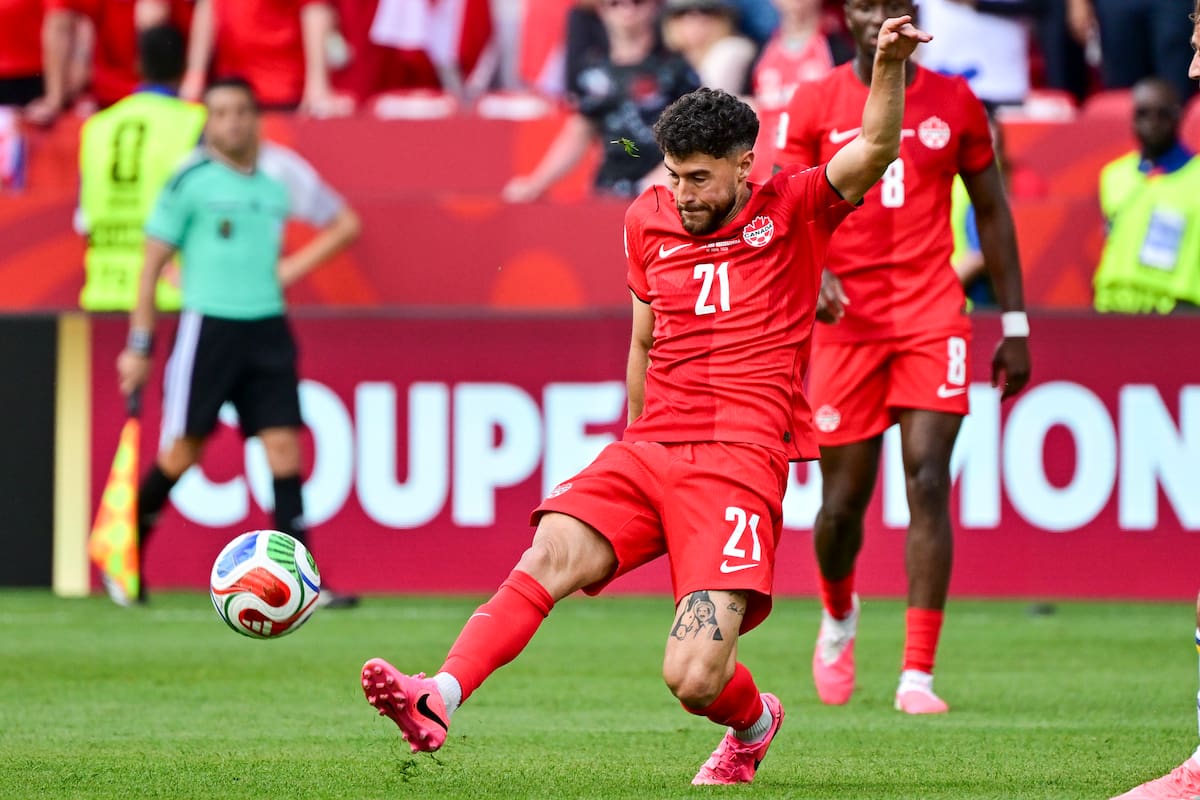 TORONTO (Canada), 13/06/2026.- Jonathan Osorio of Canada in action during the FIFA World Cup 2026 group stage match Canada against Bosnia and Herzegovina, in Toronto, Canada, 12 June 2026. (Bosnia-Herzegovina) EFE/EPA/EDUARDO LIMA