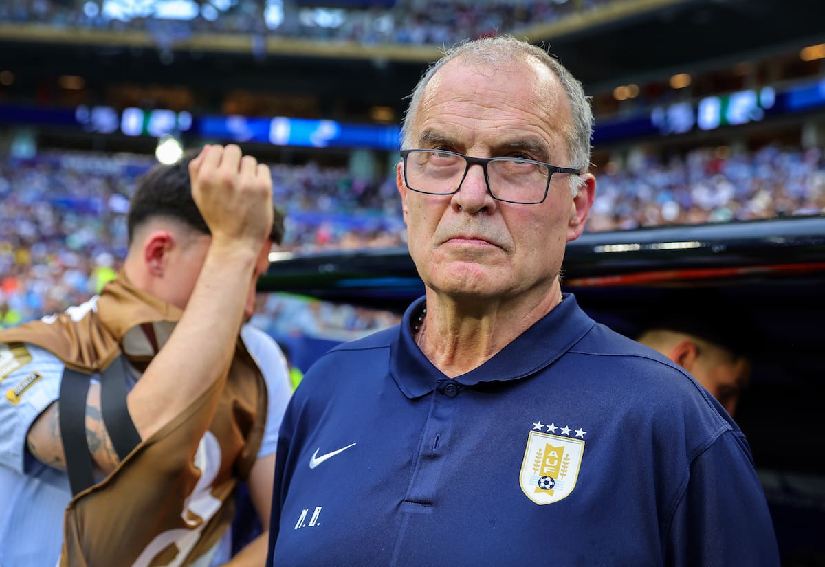 MIAMI (United States), 15/06/2026.- Uruguay head coach Marcelo Bielsa attends the FIFA World Cup 2026 group stage match Saudi Arabia against Uruguay, in Miami, Florida, USA, 15 June 2026. (Arabia Saudita) EFE/EPA/CRISTOBAL HERRERA-ULASHKEVICH