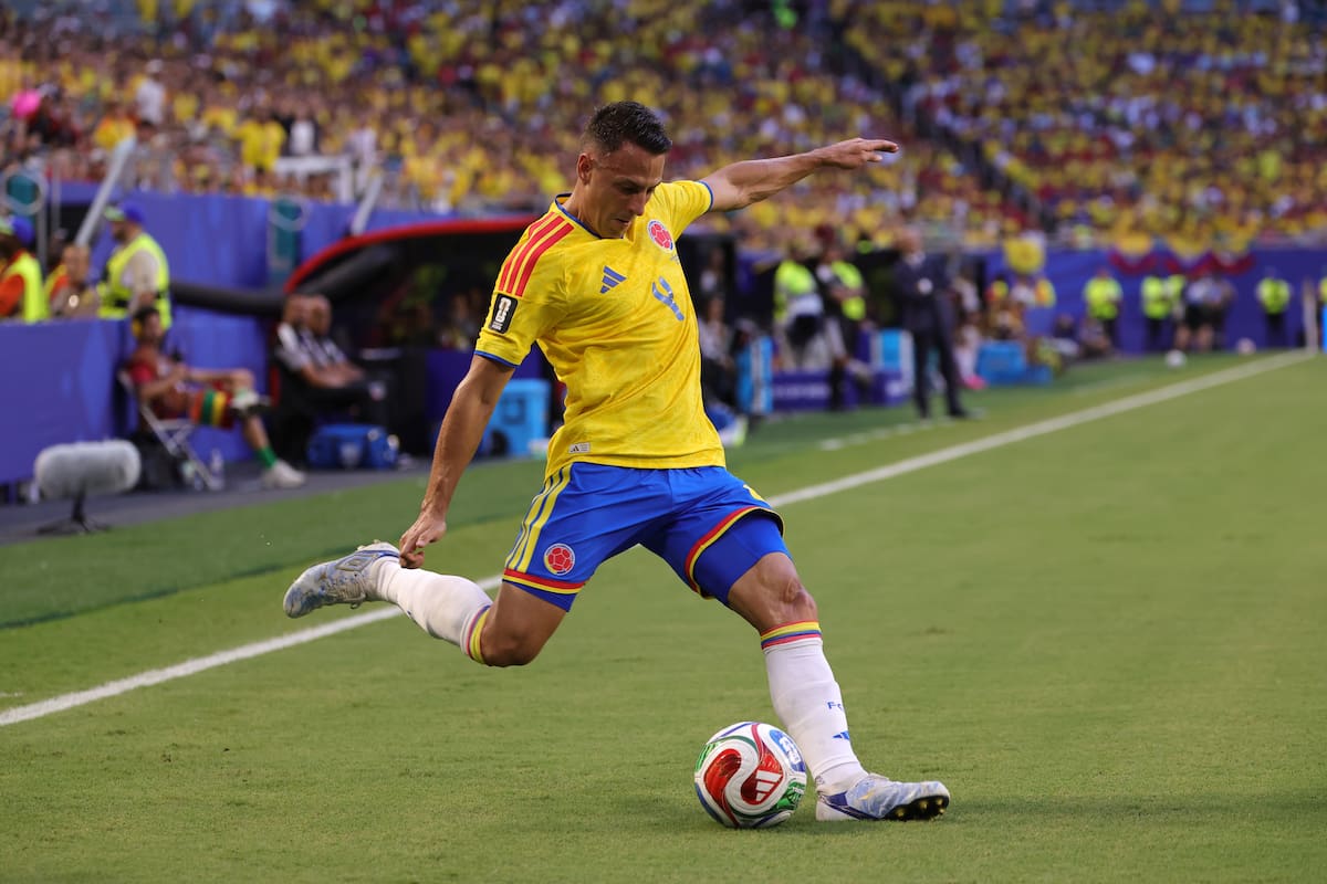 MIAMI (United States), 28/06/2026.- Santiago Arias of Colombia in action during the FIFA World Cup 2026 group stage match Colombia against Portugal, in Miami, Florida, USA, 27 June 2026. EFE/EPA/CRISTOBAL HERRERA-ULASHKEVICH