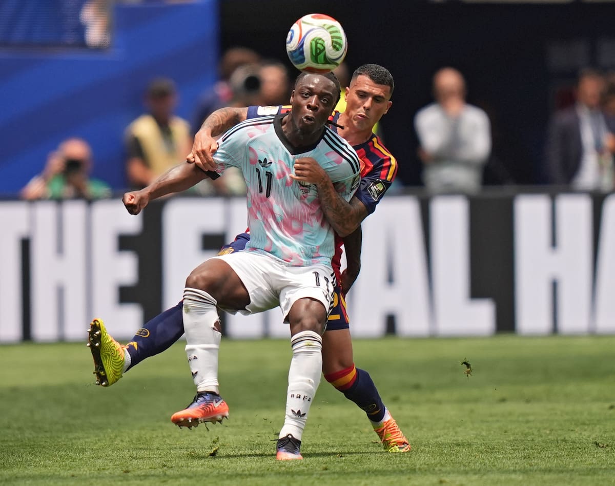 INGLEWOOD (United States), 10/07/2026.- Jeremy Doku of Belgium (front) and odri of Spain in action during the FIFA World Cup 2026 quarterfinals match Spain against Belgium, in Los Angeles, USA, 10 July 2026. (Bélgica, España) EFE/EPA/SCOTT STRAZZANTE