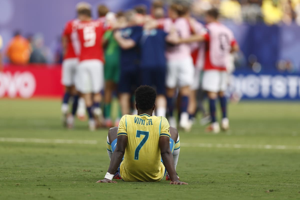 EAST RUTHERFORD (United States), 06/07/2026.- Brazil's Vinicius Junior reacts after their defeat in the FIFA World Cup 2026 Round of 16 match Brazil against Norway, in New Jersey, USA, 05 July 2026. (Brasil, Noruega) EFE/EPA/WILL OLIVER
