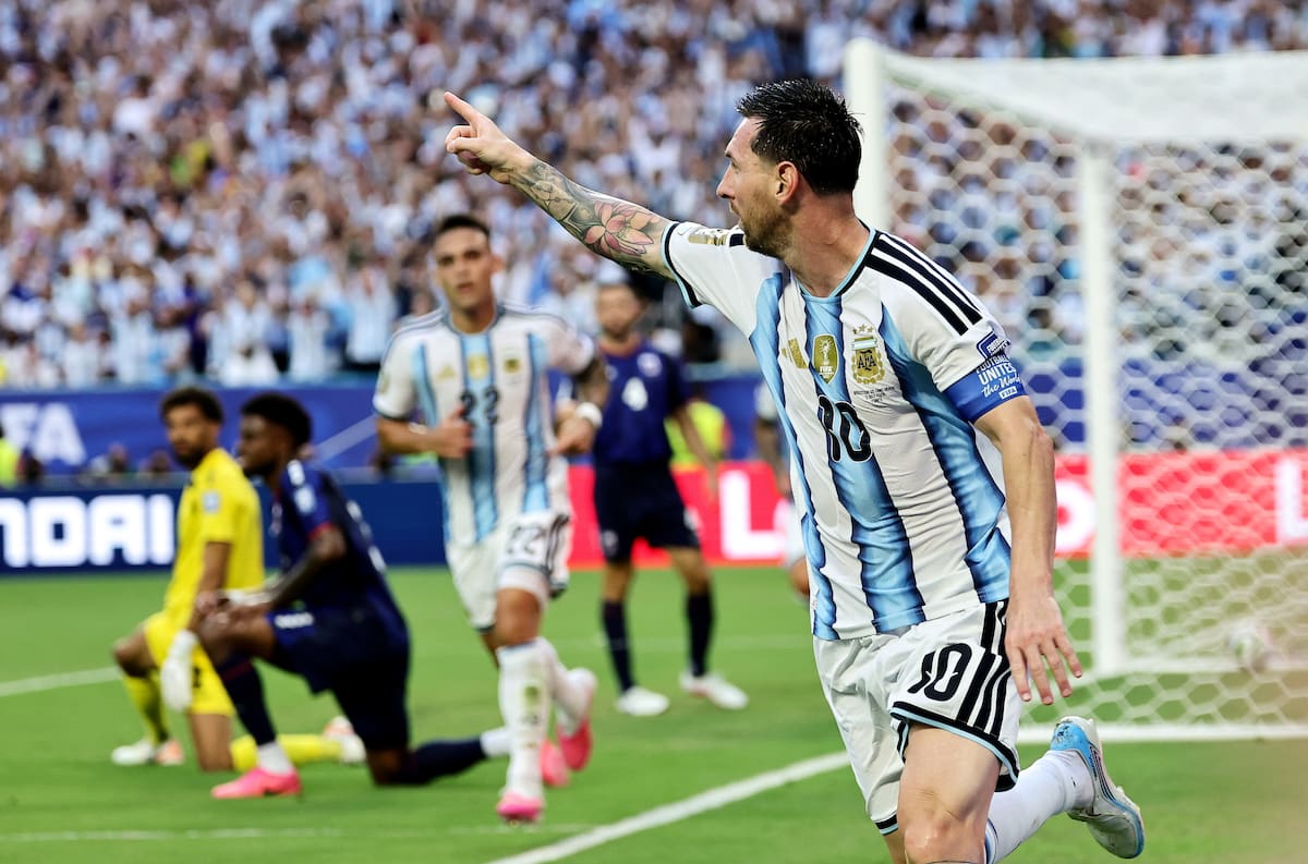 MIAMI (United States), 04/07/2026.- Lionel Messi of Argentina celebrates scoring the opening goal during the FIFA World Cup 2026 Round of 32 match Argentina against Cape Verde, in Miami, USA, 03 July 2026. (Cabo Verde) EFE/EPA/RONALD WITTEK