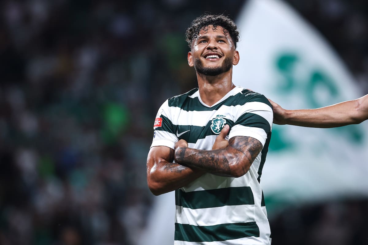 Lisbon (Portugal), 05/09/2026.- Sporting player Luis Suárez celebrates after scoring the 1-0 lead goal against Nacional, during the Portuguese First League soccer match held at José Alvalade stadium in Lisbon, Portugal, 05 September 2026. (Lisboa) EFE/EPA/RODRIGO ANTUNES