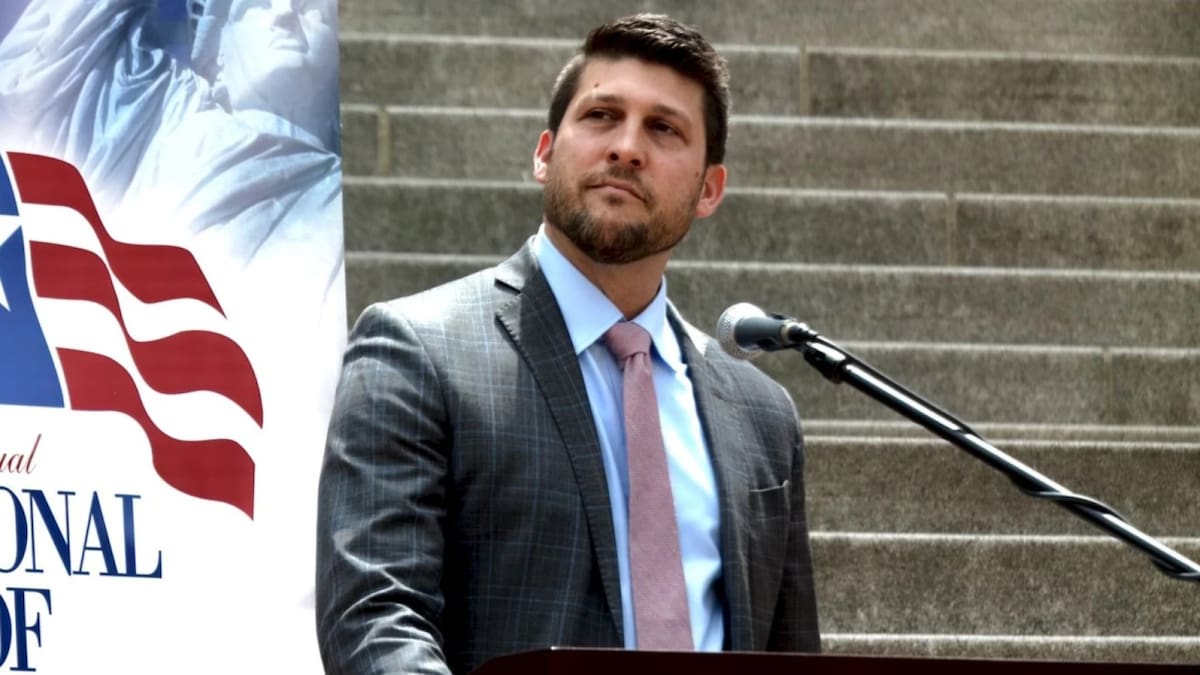El fiscal general de Florida James Uthmeier, anunció una investigación penal contra los cubanos que dispararon contra una embarcación estadounidense.