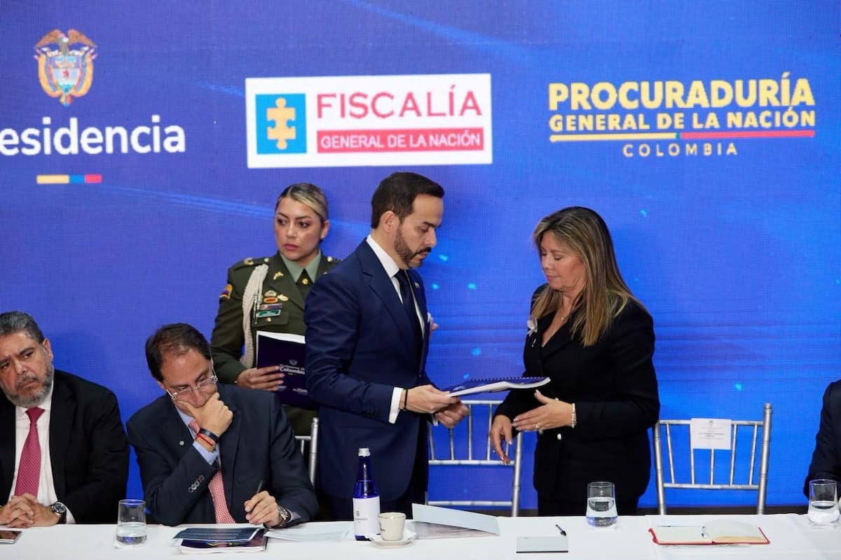 Presidente Abelardo De La Espriella sostuvo reunión con las 'ías'. Foto: Colprensa/VANGUARDIA
