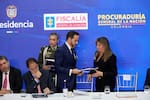 El dosier que el Gobierno entregó a la Fiscalía por 80 presuntos casos de corrupción en la era Petro