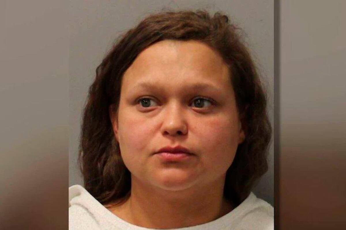 Tasha Haefs, de 35 años, confesó haber decapitado a su hijo y al perro de la familia porque el “diablo intentó atacarla”. Internet / VANGUARDIA