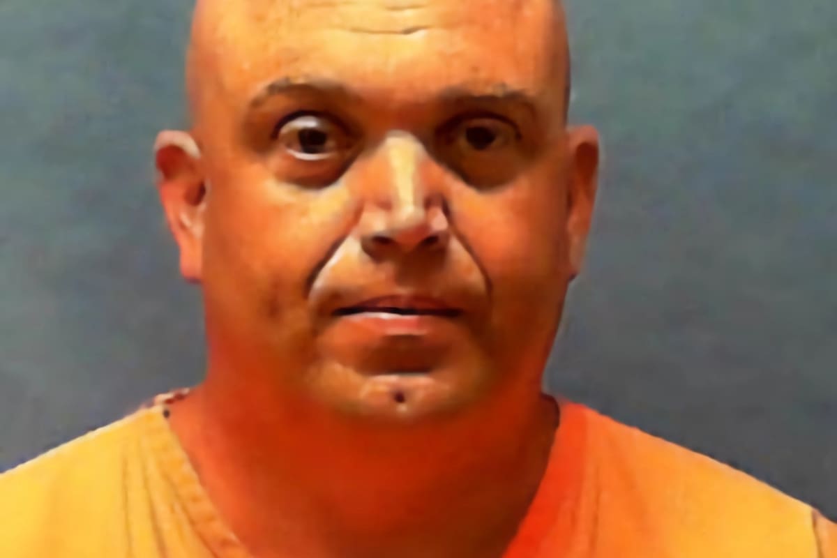 Fotografía cedida por el Departamento de Correcciones de Florida que muestra al reo Andrew Lukehart, de 53 años, y quien recibió este martes la inyección letal a las 18:19 hora local (22:19 GMT) en la Prisión Estatal de Florida de la ciudad de Raiford (EE.UU.). Las autoridades de Florida ejecutaron a Lukehart, un reo que fue condenado por el asesinato de una bebé de 5 meses en 1996, lo que representa la octava ejecución del año en el estado. EFE/Departamento de Correcciones de Florida /SOLO USO EDITORIAL /NO VENTAS /SOLO DISPONIBLE PARA ILUSTRAR LA NOTICIA QUE ACOMPAÑA /CRÉDITO OBLIGATORIO