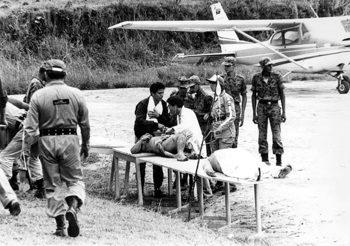 Mesa de Rescatistas en la tragedia de Armero. (Foto: Archivo /VANGUARDIA LIBERAL)