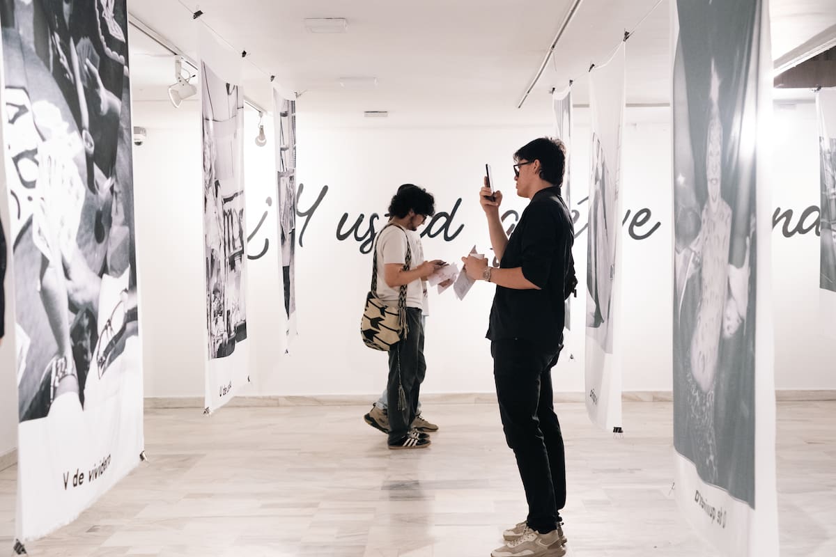 Un abecedario de fotografías para entender Bucaramanga. La muestra está en la biblioteca Gabriel Turbay.