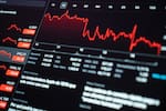 El impacto de la pausa prolongada de la Fed en los mercados financieros en 2025