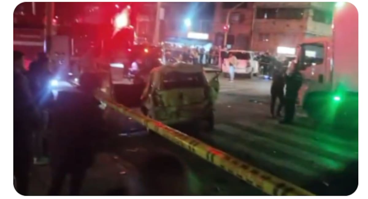 Fuerte accidente múltiple provocado por un furgón en Usme deja siete personas heridas. | Foto: Tomada de Q' Hubo Bogotá