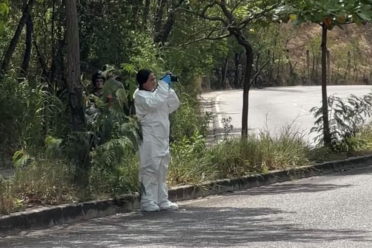 Funcionarios del CTI realizaron la inspección técnica del cadáver y recopilaron elementos en el lugar.