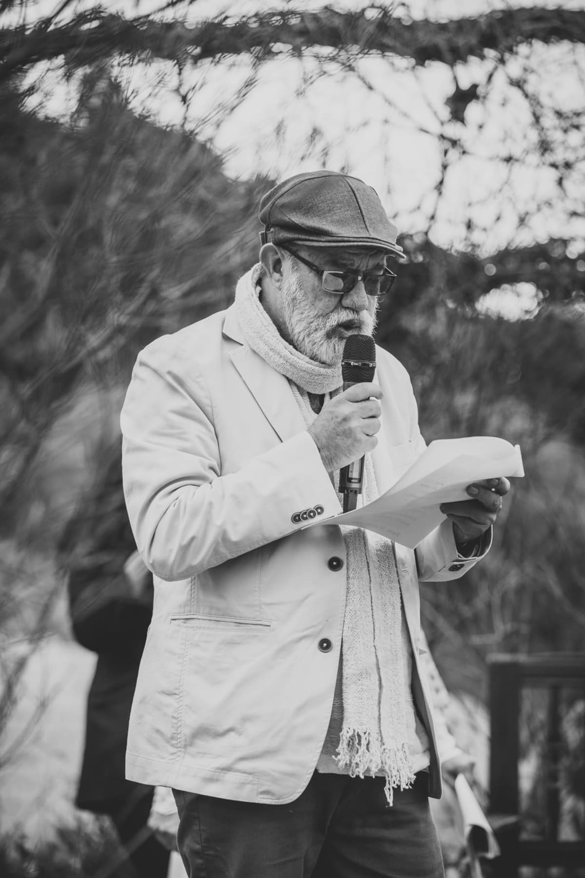 Gabriel LaTorre fue poeta, creador cultural, autor del himno de Bucaramanga y promotor de proyectos para acercar a los niños a la lectura. Su historia, contada por su hija María Fernanda y por Julián Rincón, revela a un hombre que hizo de la palabra, la familia y el arte una forma de construir paz en Santander. Foto suministrada /VANGUARDIA