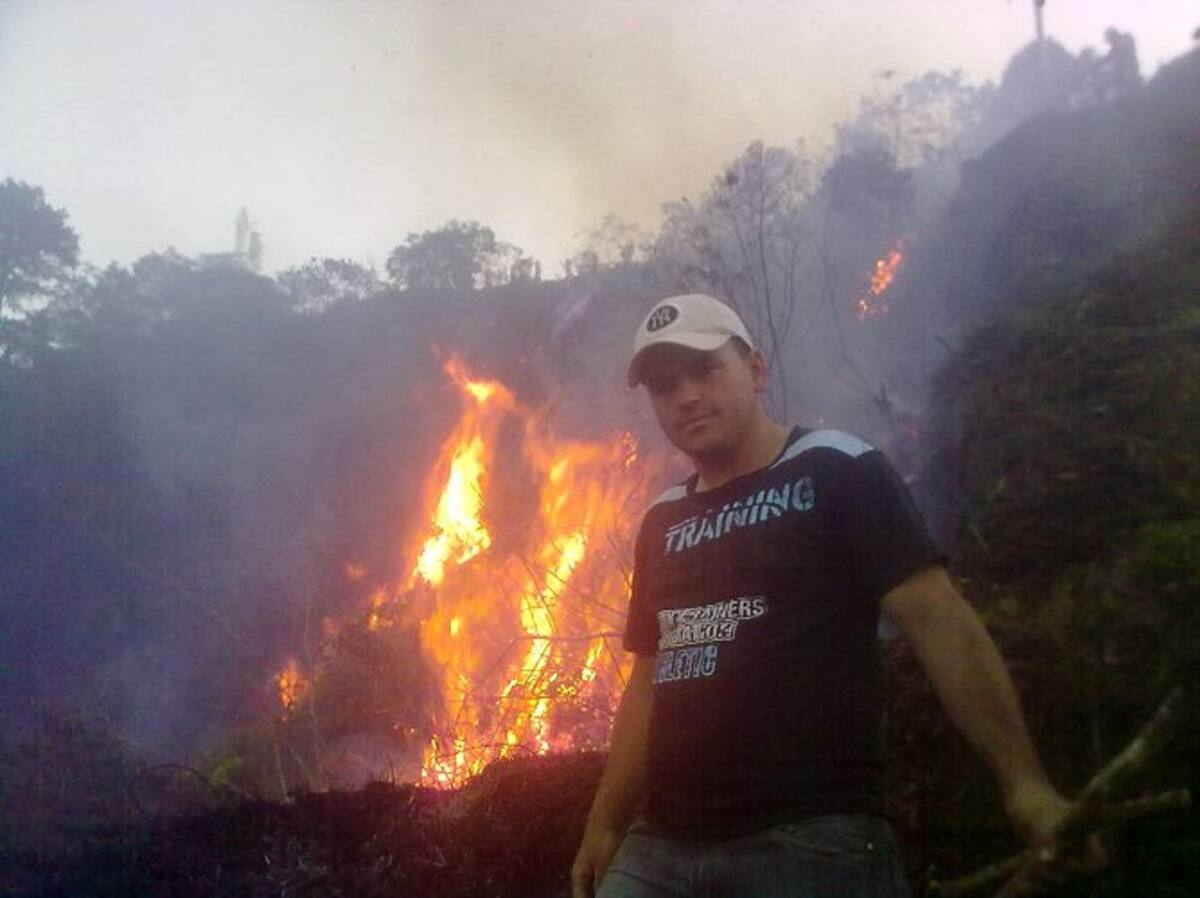 Incendio consumió 100 hectáreas de bosque en Contratación, Santander (Foto: Suministrada/ Vanguardia Liberal)