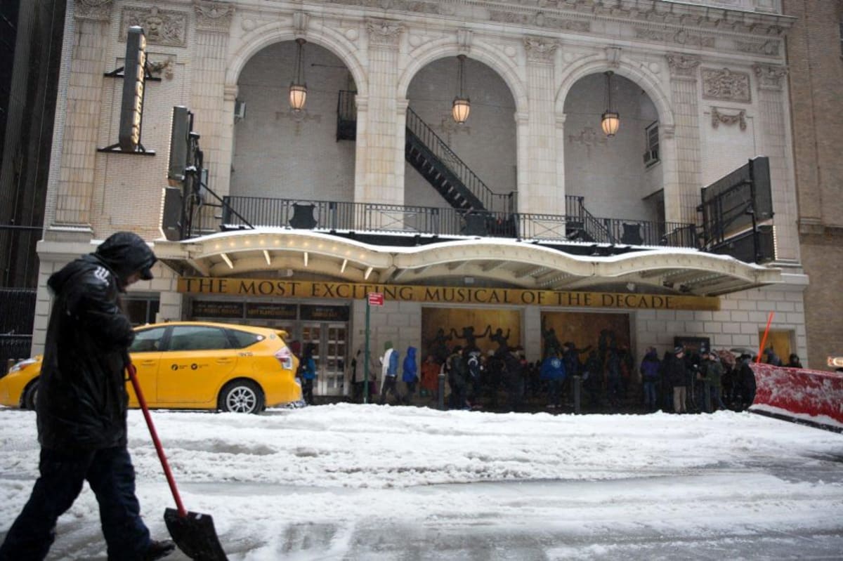 Dos aeropuertos de Nueva York -Newark y La Guardia- están casi paralizados, mientras que un 64% de los vuelos fueron anulados en JFK, primera puerta de entrada a Estados Unidos para los pasajeros internacionales. (Foto: AFP/VANGUARDIA LIBERAL)
