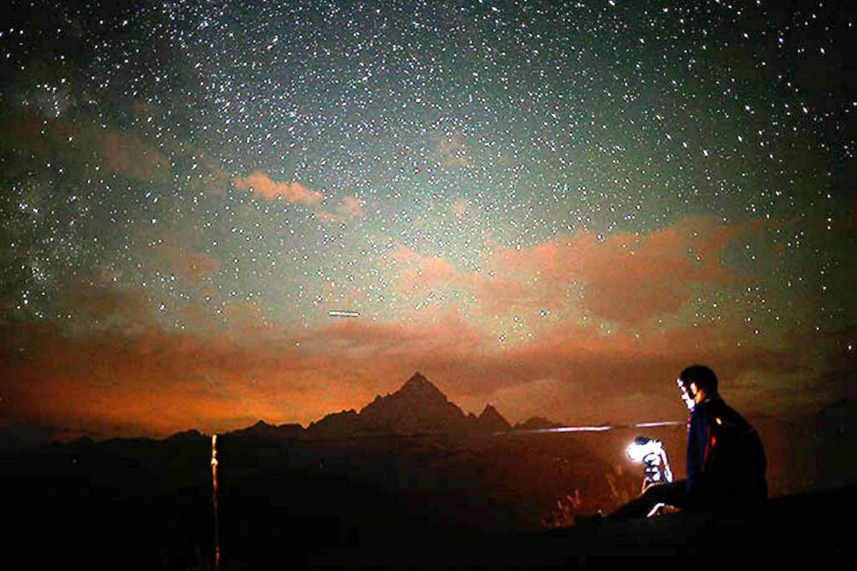 Las mejores imágenes de la lluvia de meteoros que fascinó al mundo (Foto: AFP/ VANGUARDIA LIBERAL)