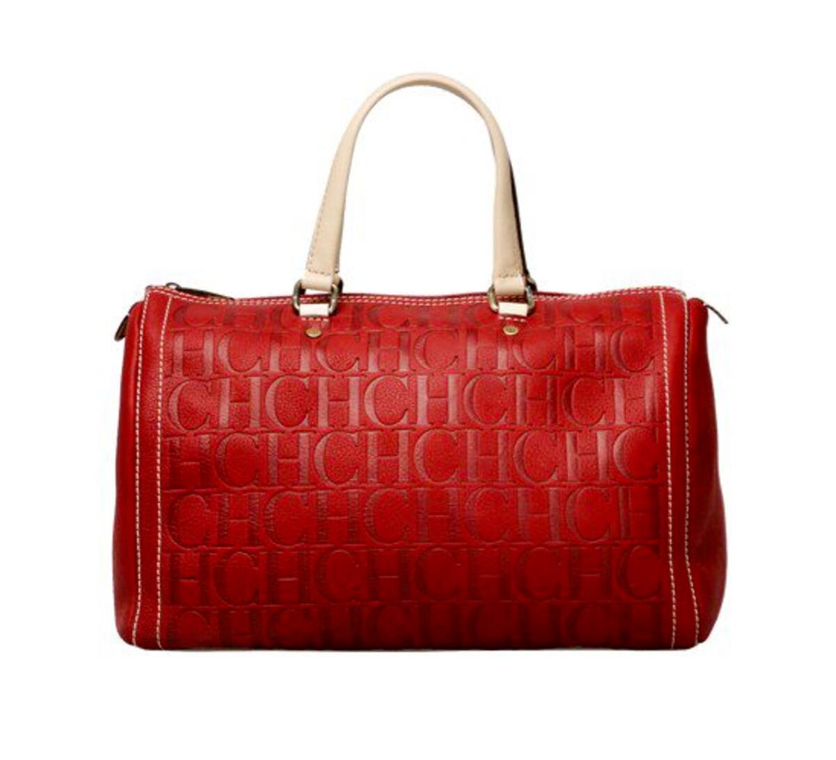 3. Se llama Andy y es uno de los diseños clásicos en carteras de Carolina Herrera. Hay versiones en diversos tamaños y tonos, desde clásicos hasta absolutamente atrevidos.$1'470.000
