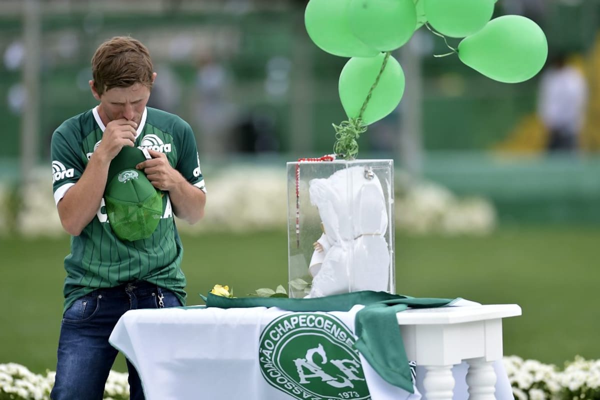 Chapecó despidió con emoción a los futbolistas que le enseñaron a soñar en grande (Foto: AFP /VANGUARDIA LIBERAL)