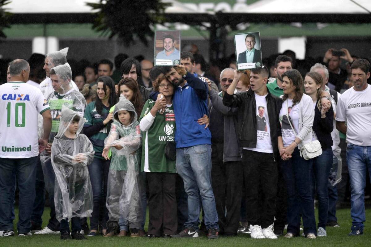 Chapecó despidió con emoción a los futbolistas que le enseñaron a soñar en grande (Foto: AFP /VANGUARDIA LIBERAL)