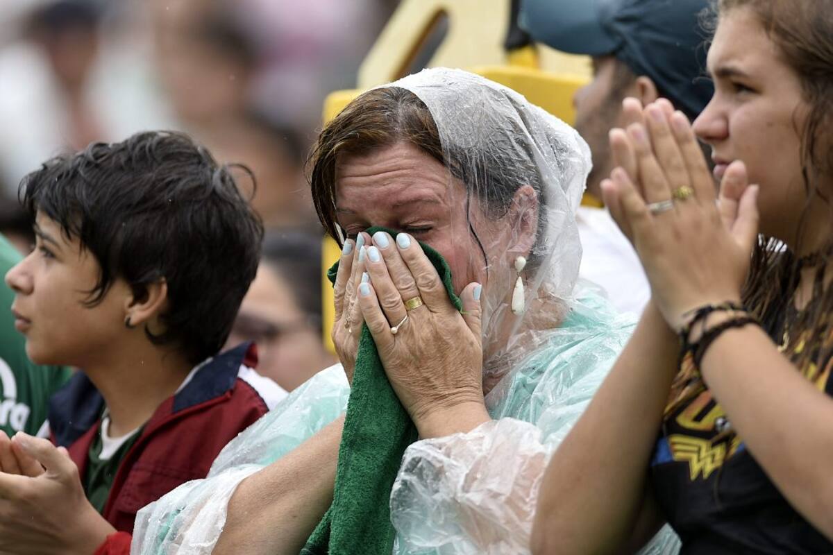 Chapecó despidió con emoción a los futbolistas que le enseñaron a soñar en grande (Foto: AFP /VANGUARDIA LIBERAL)