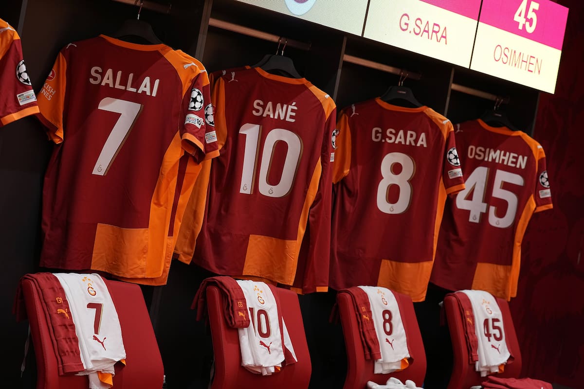 La Fiscalía turca investiga una red que habría movido 66 millones de euros en apuestas ilegales. Yaser Asprilla y Dávinson Sánchez, jugadores del Galatasaray, viven de cerca la crisis. /FOTO: Galatasaray