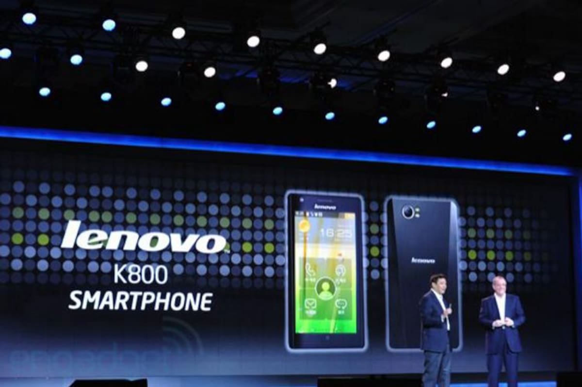 -El teléfono k800 de Lenovo. (Foto: Tomada de internet)