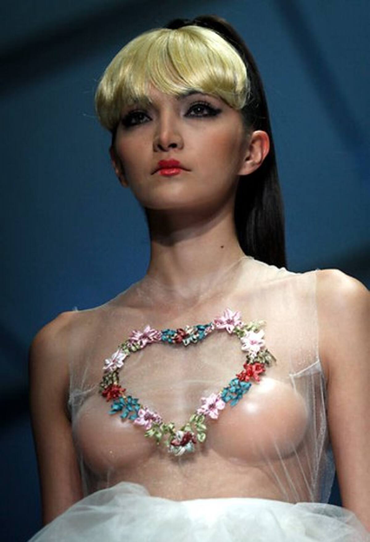 La onda retro se tomó el Círculo de la Moda de Bogotá (Foto: Colprensa/VANGUARDIA LIBERAL)