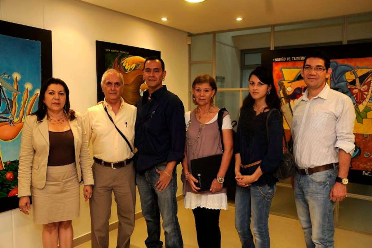 Amparo Caballero, Alberto Zárate, Boris Zárate, Maruja Torres, Vanessa Becerra y Ciro Miguel Caballero. (Foto: Mauricio Betancourt)