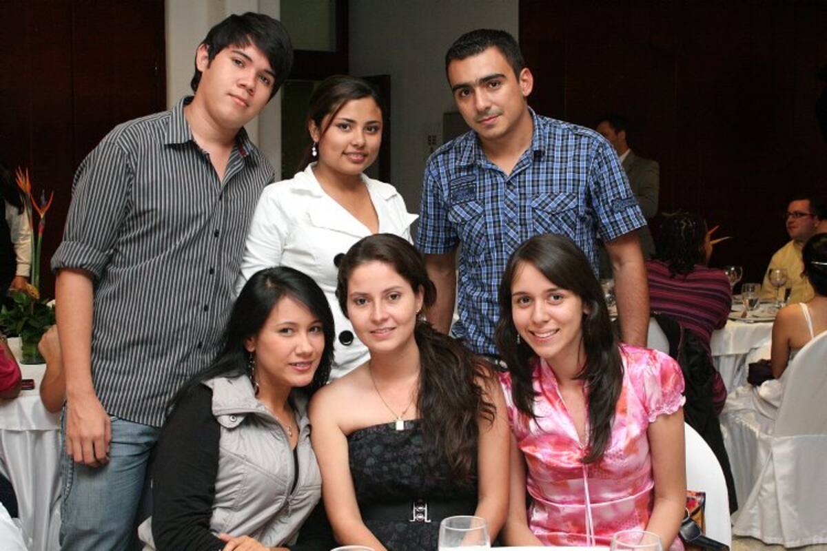 Andrea Vargas, Ángela Flórez, Gladys Díaz, Jorge Silva, Karen Sandoval y John Rodríguez. (Foto: Mauricio Betancourt)