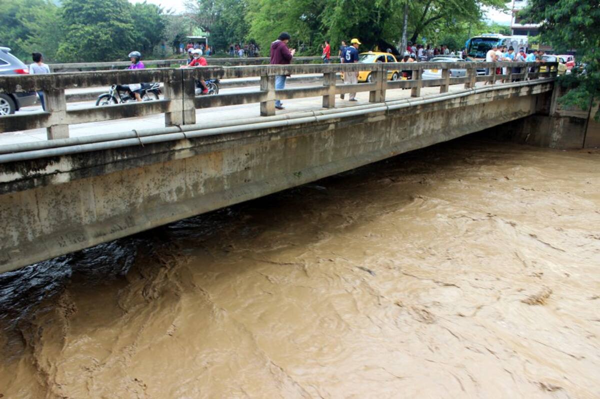Girón en alerta por lluvias (Foto: Mauricio Betancourt/ VANGUARDIA LIBERAL )