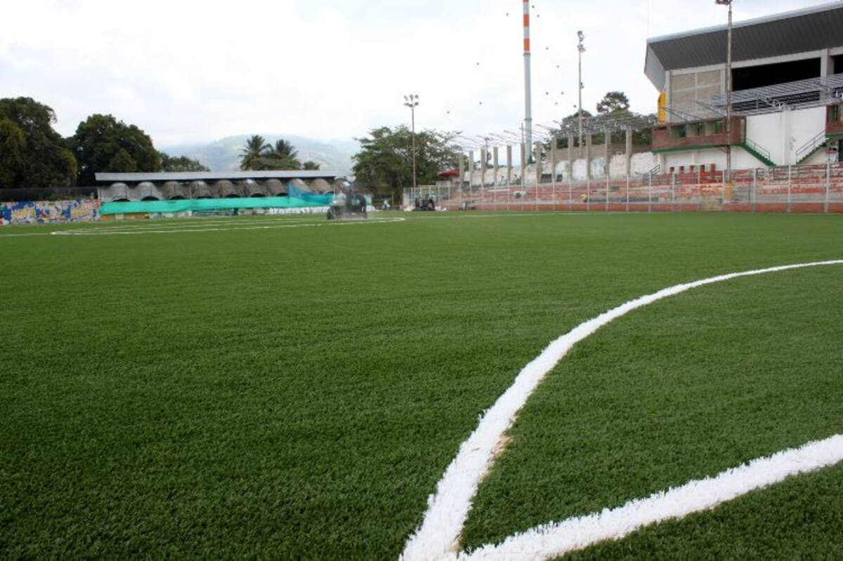 Así se ve la cancha Marte (Foto: Nelson Díaz/ VANGUARDIA LIBERAL)