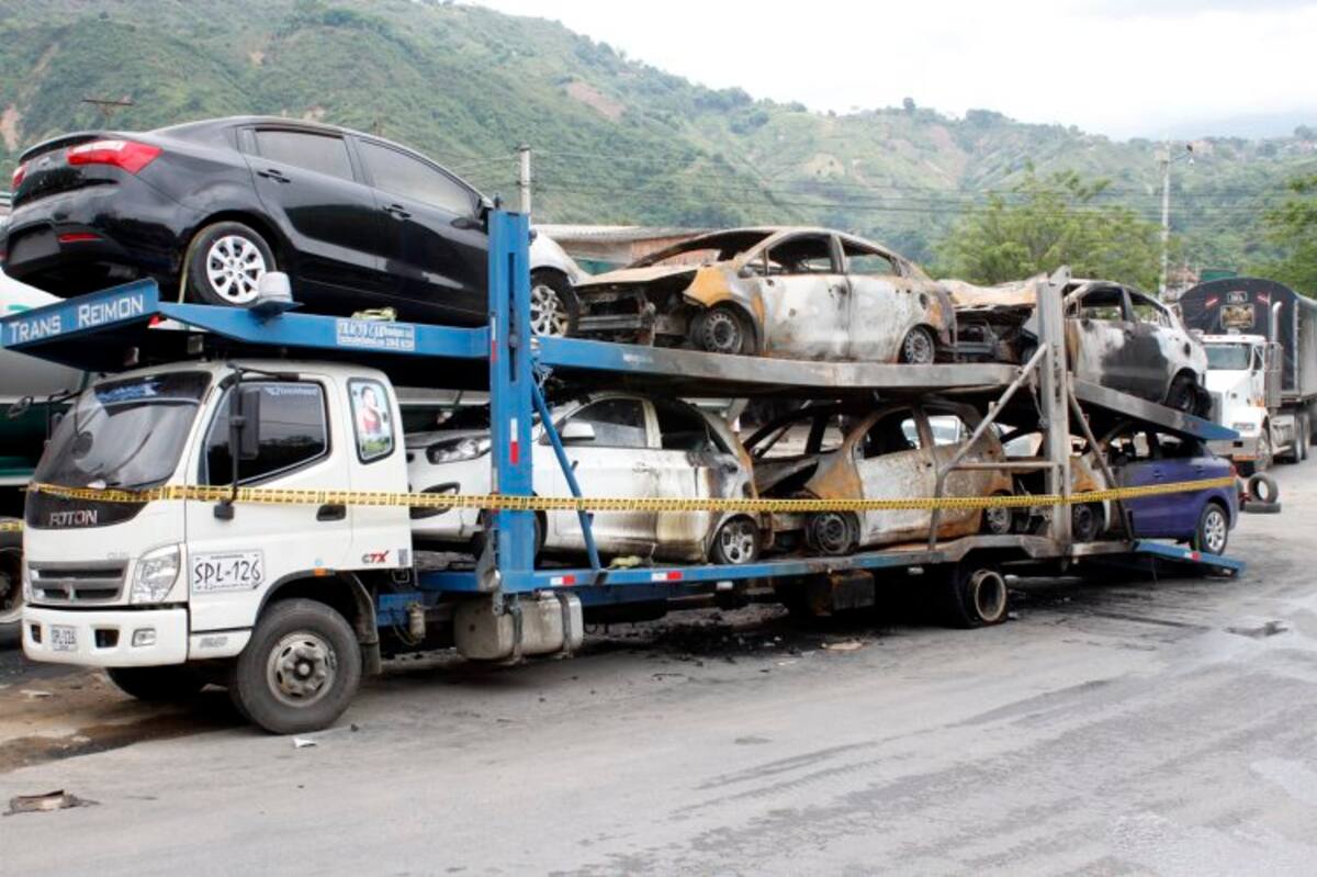 El incendio causó pérdidas cercanas a los $300 millones de pesos. (Foto: Nelson Díaz / VANGUARDIA LIBERAL)